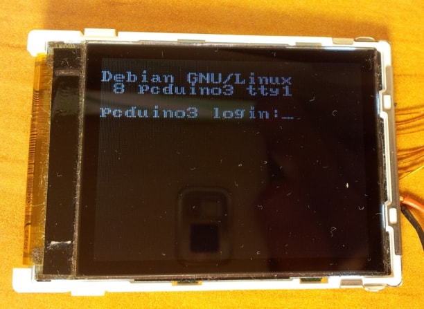 paversta konsolė ekranėlyje